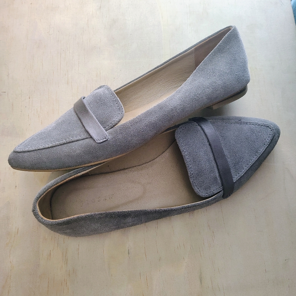 Jigsaw Light Gray Suede Flats